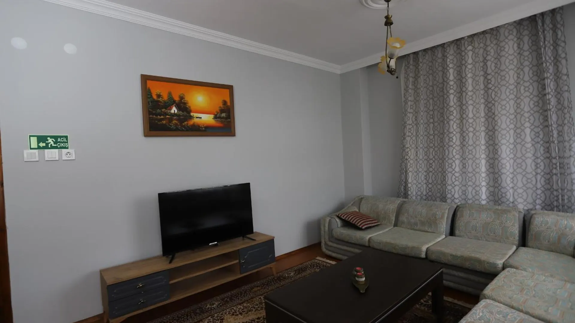 Spacious Flat 20 Minutes To Oldtown Antalya 0*,  Türkei