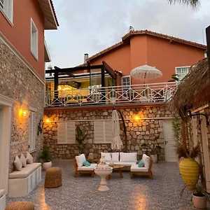 5* فندق مبيت وإفطار Noa's Boutique